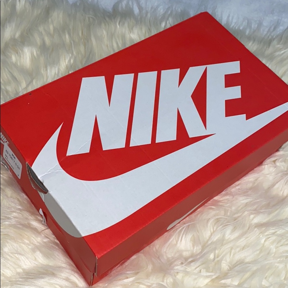 Nike Air Max 270